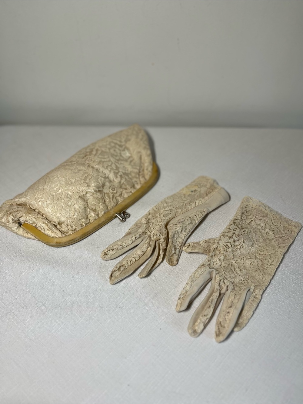 Vintage Paris Glove Beige Lace Gloves and matching clutch purse
Classy. Unique